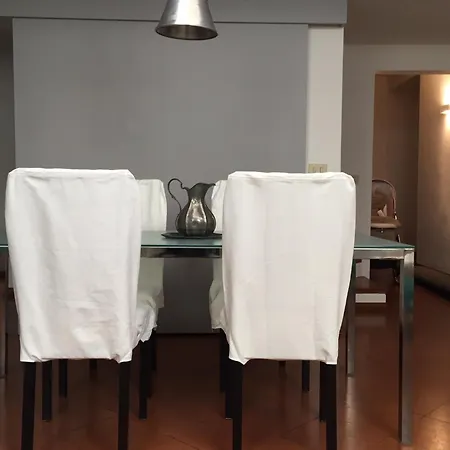 Ponte Vecchio Space Apartment Florenz