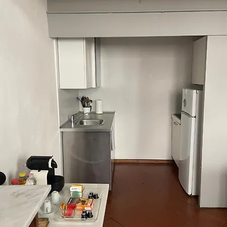 Ponte Vecchio Space *